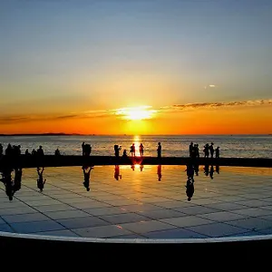 Mony , Zadar Croatie
